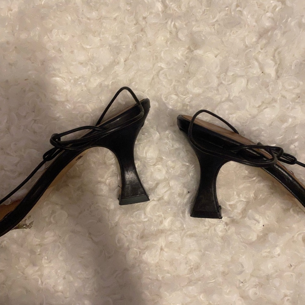 MIISTA Strappy Square Toe Sandal ๐ค - Picture 8 of 9
